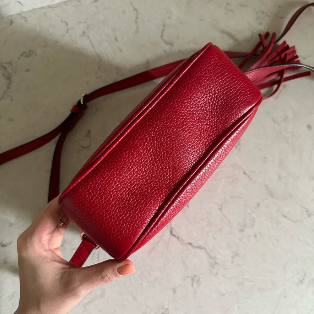 Gucci Calfskin Red Small Soho Disco Pebbled Leather Crossbody - Picture 4 of 13